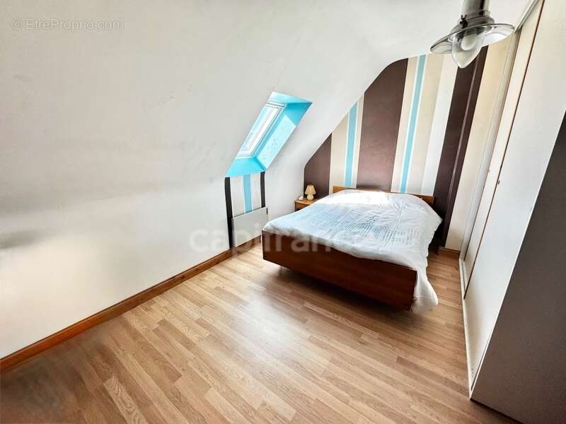 Maison à PLOUGUERNEAU