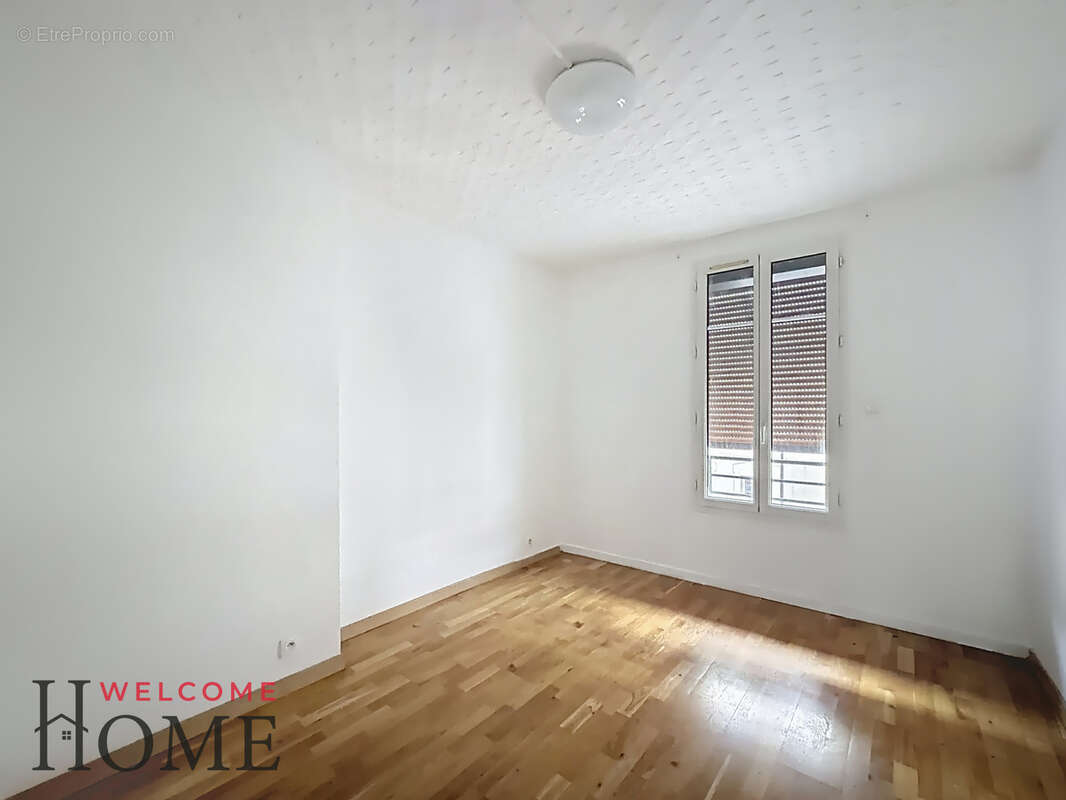 Appartement à LEVALLOIS-PERRET