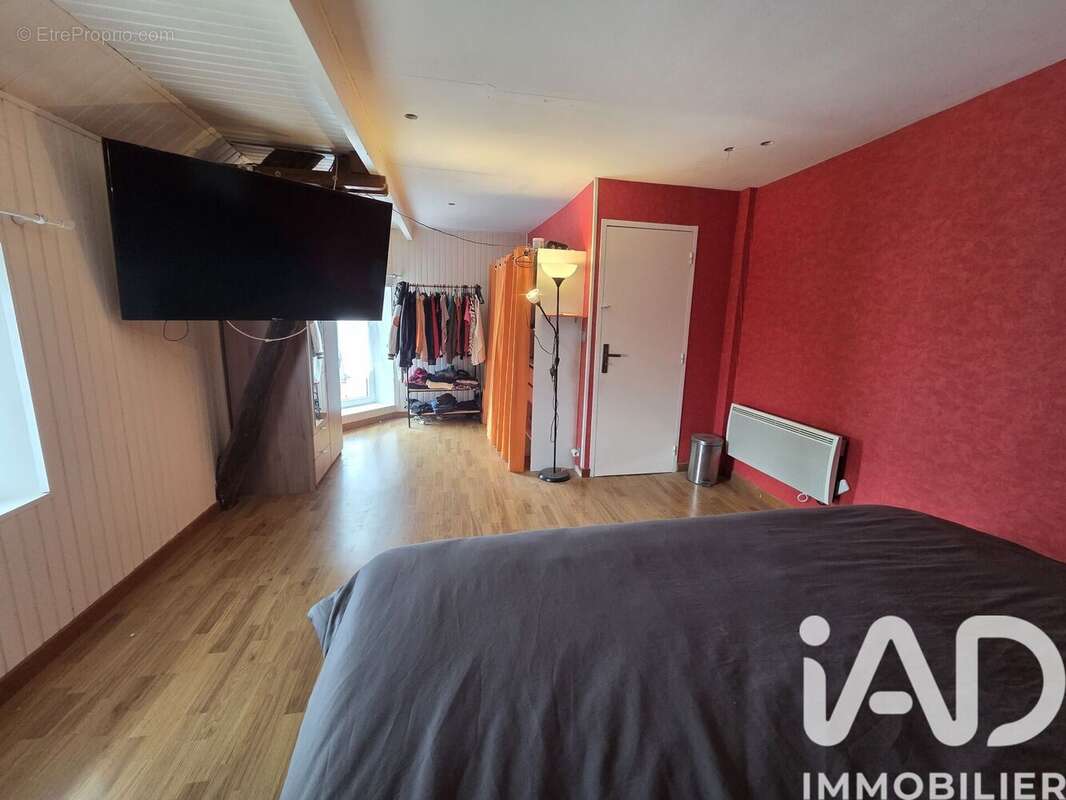 Maison 249 m² à Epieds-En-Beauce  - photo 4