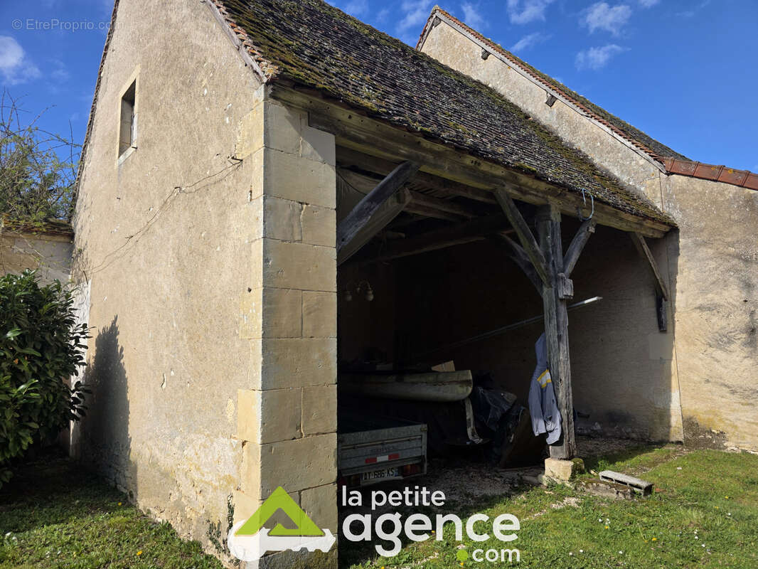 Maison à BUSSY