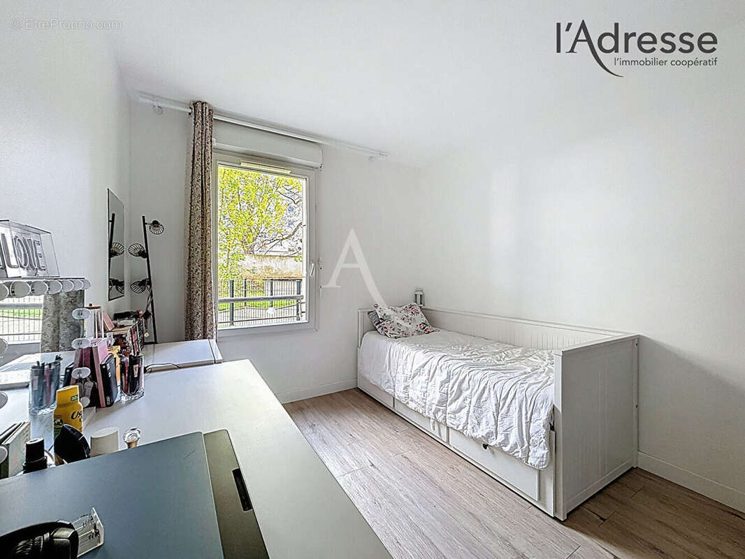 Appartement à SURESNES
