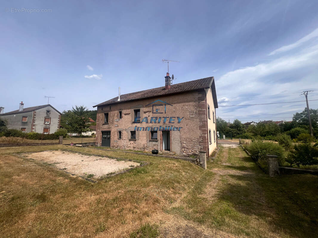 Ancienne ferme rénovée - 70280 RADDON ET CHAPENDU - photo 16