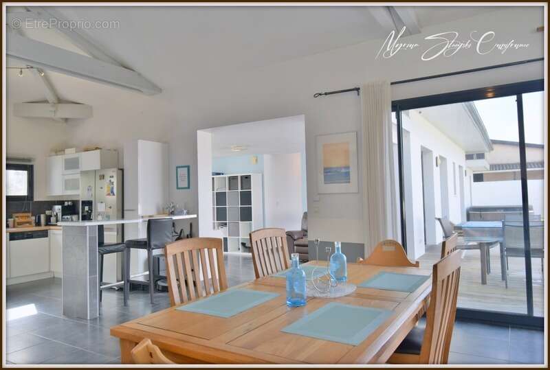 VILLA de plain-pied à vendre 7 pièces SOUSTONS (40) 158 m² environ, proche du lac - photo 5