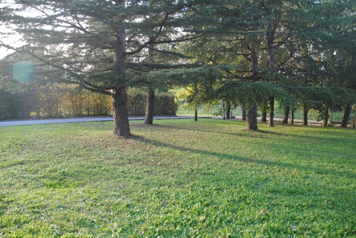 Maison à LA CHAPELLE