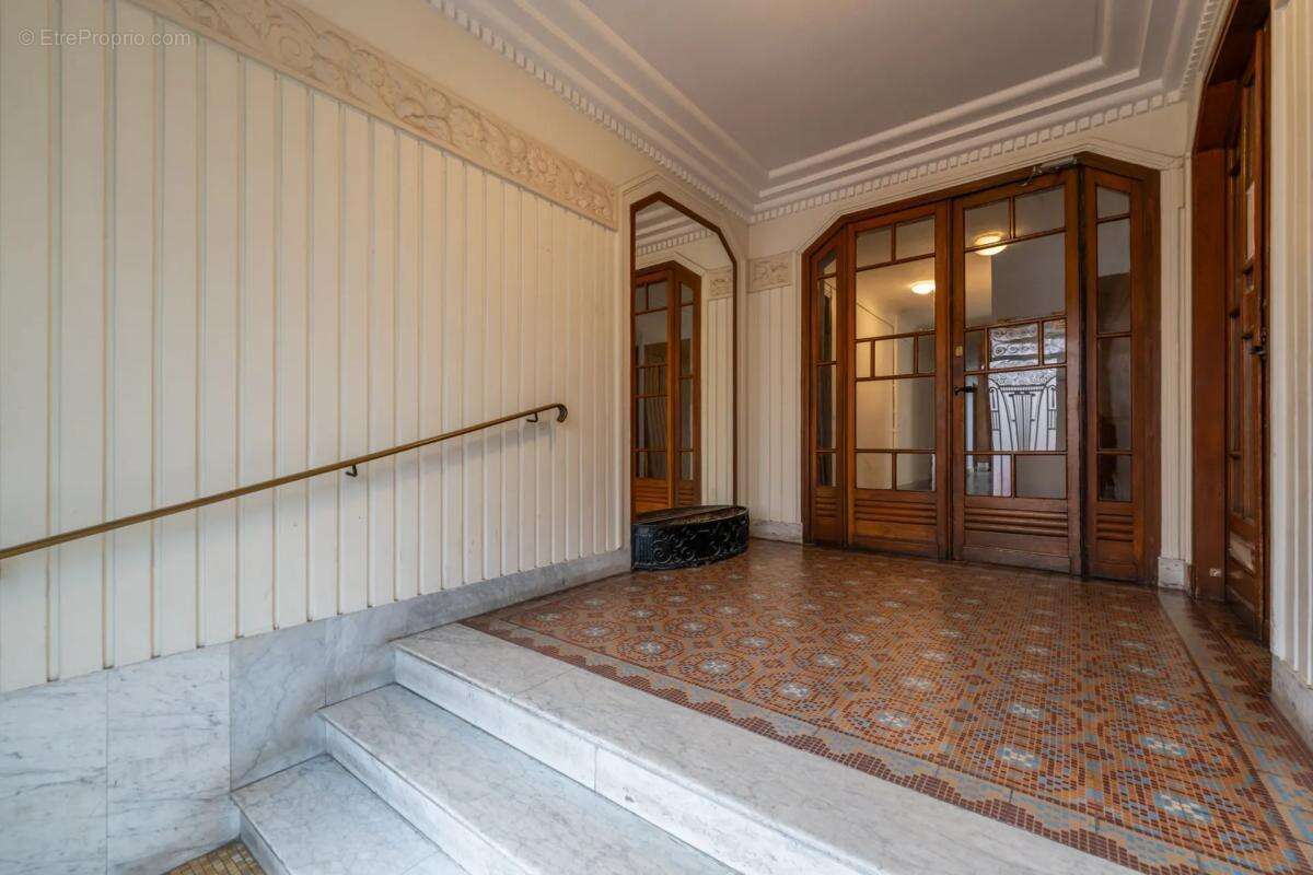 Appartement à ASNIERES-SUR-SEINE