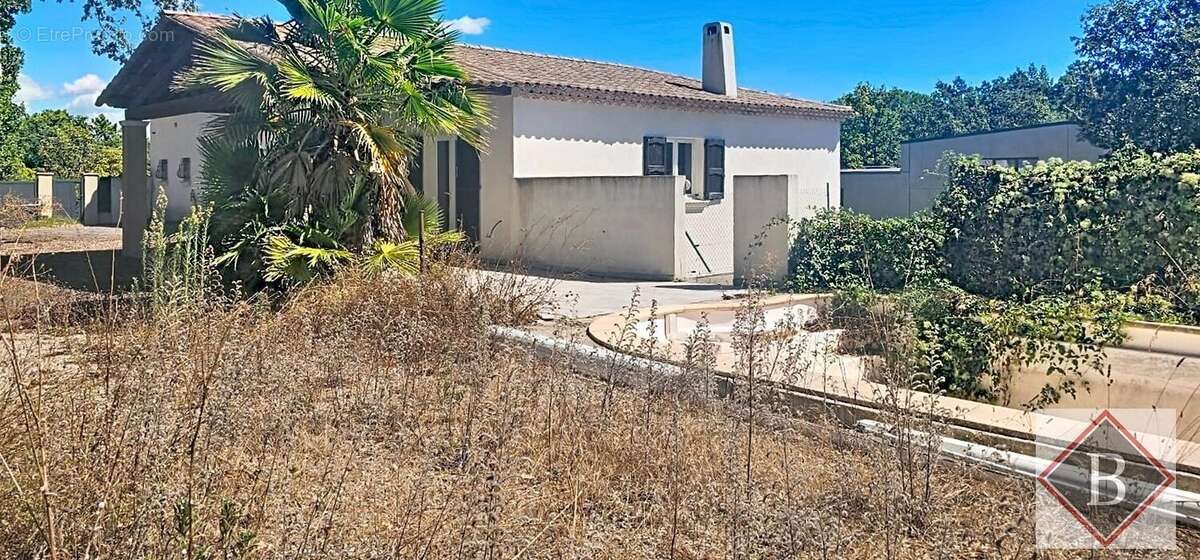 Appartement à FAYENCE