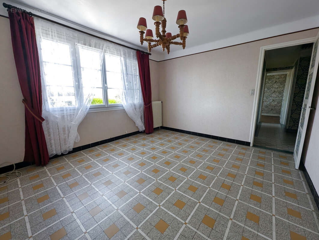 Maison à CHATEAUDUN