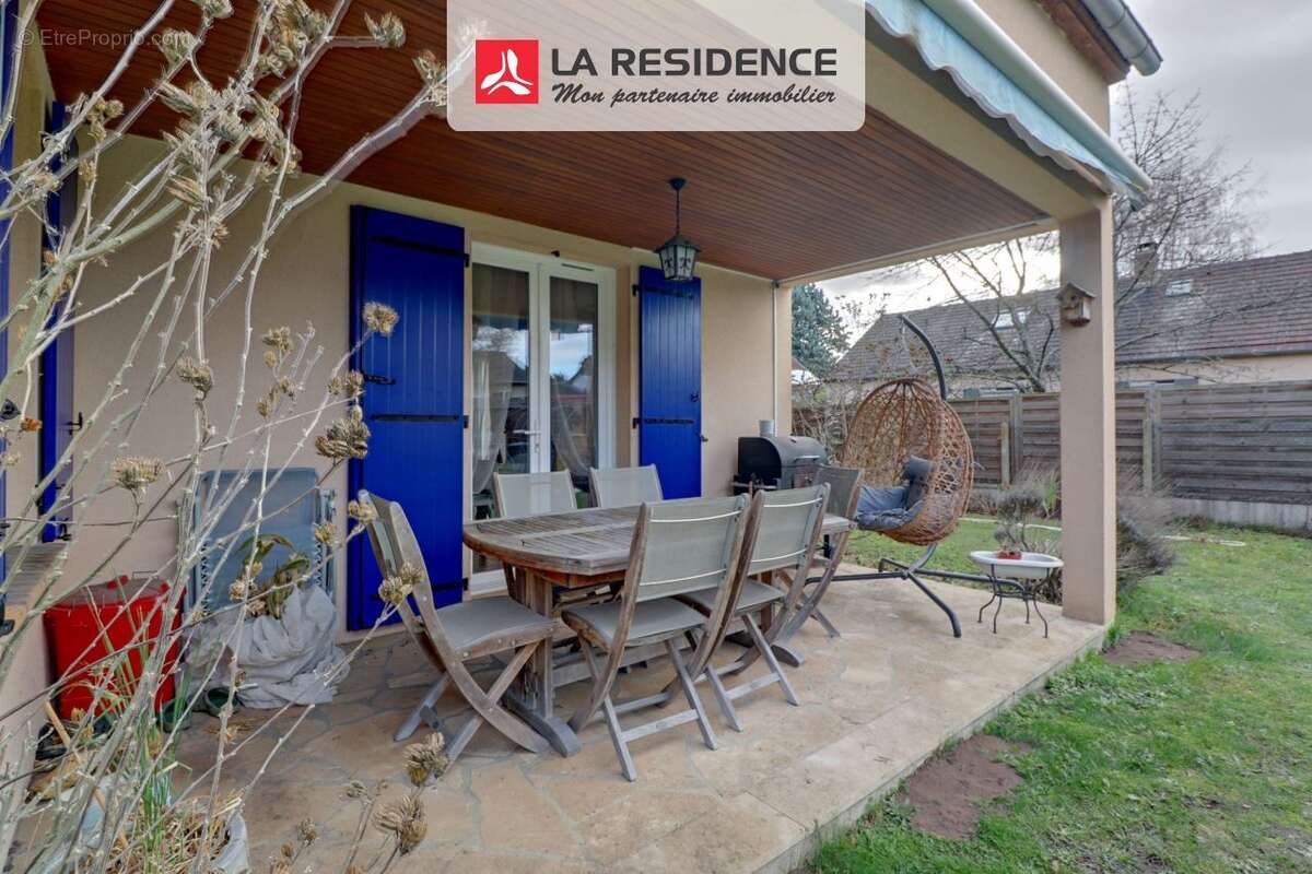 Maison à NEUVILLE-SUR-OISE