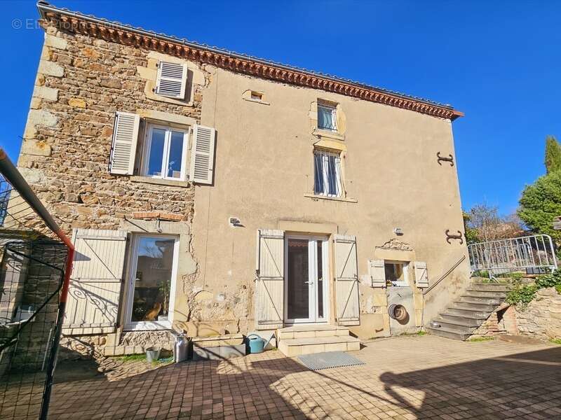 Maison à CHAURIAT