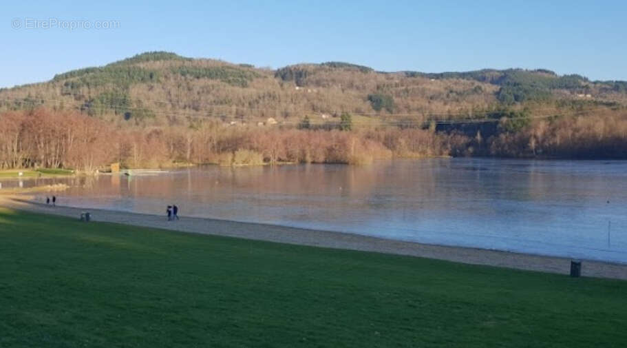 Maison à AUBUSSON-D&#039;AUVERGNE