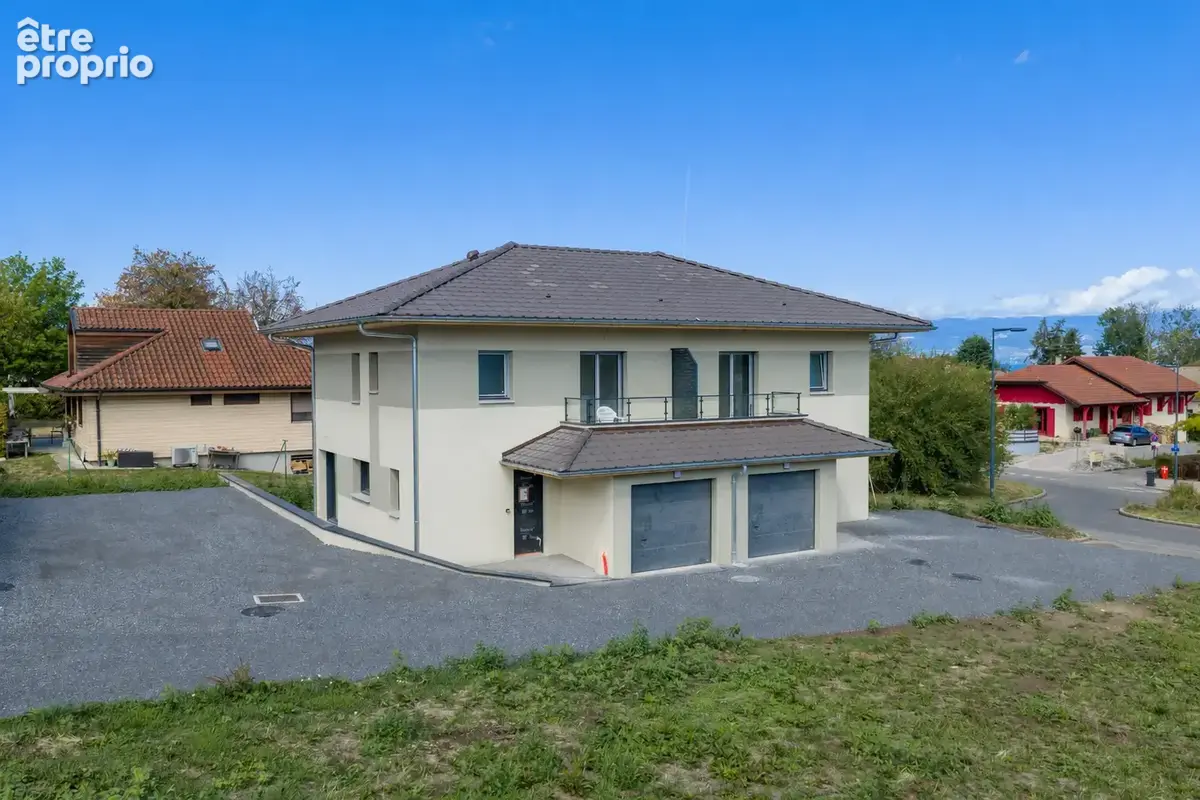 Maison - 108m2 - 4 pièces - photo 1