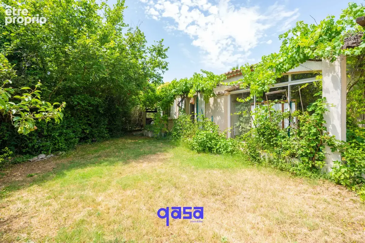 Villa plain-pied T5 sur une parcelle de 1000m2 / Les Camoins - photo 4