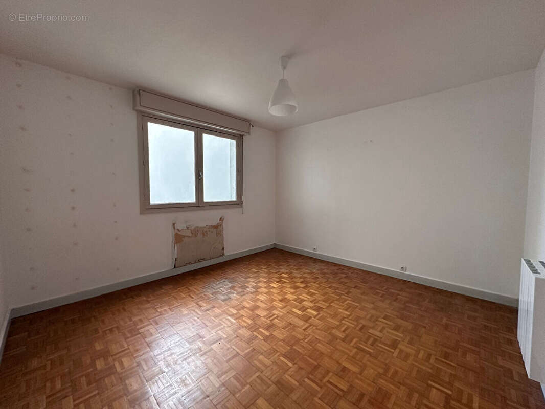 La Rochelle -  Appartement de type IV de 95,46 m² dans le quartier des écoles - photo 7