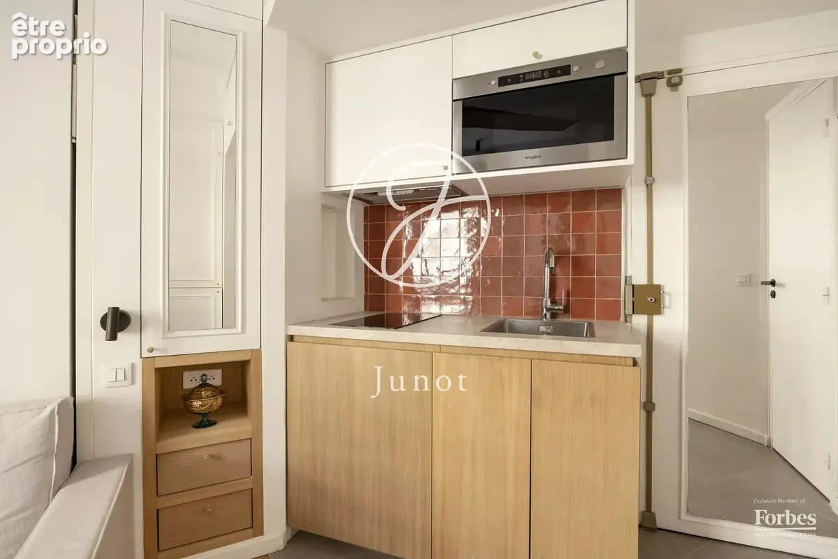 Paris 4e - PLACE DES VOSGES / TOURNELLES - Studio - 1 pièce - 14,31m² Carrez - photo 7