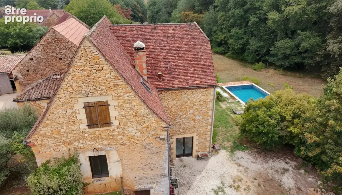 Une demeure de caractère entièrement rénovée avec piscine, vue dégagée et cadre d'exception au cœur du Périgord Noir - photo 27