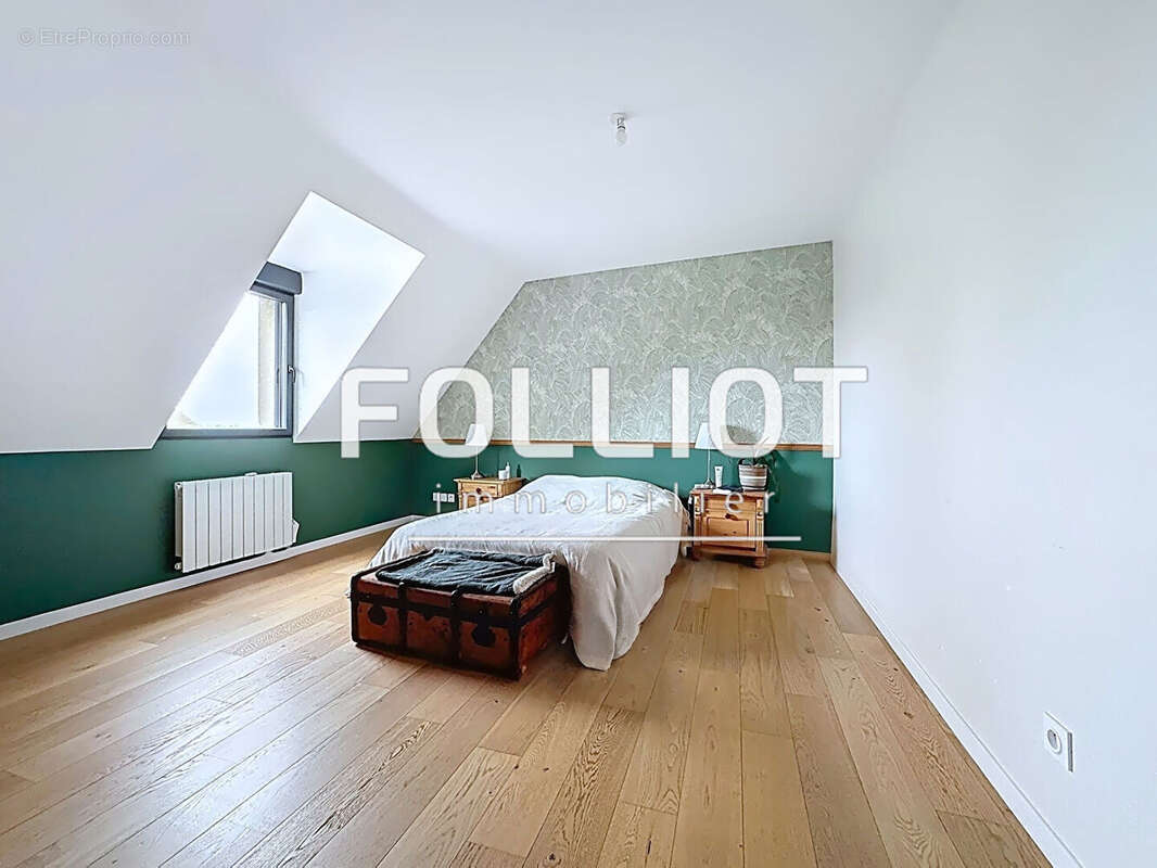 Maison à FRENOUVILLE