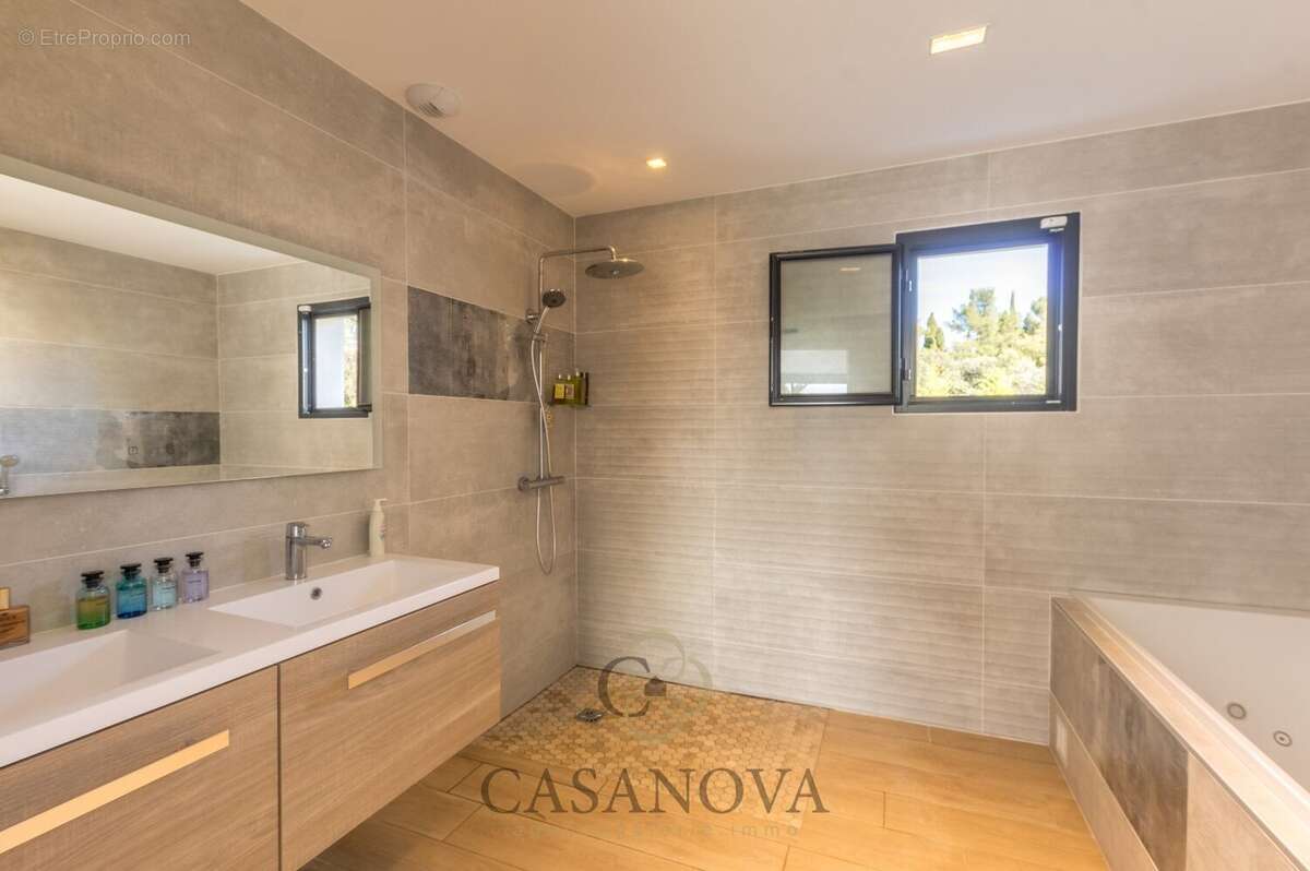 Maison à MONTFERRIER-SUR-LEZ