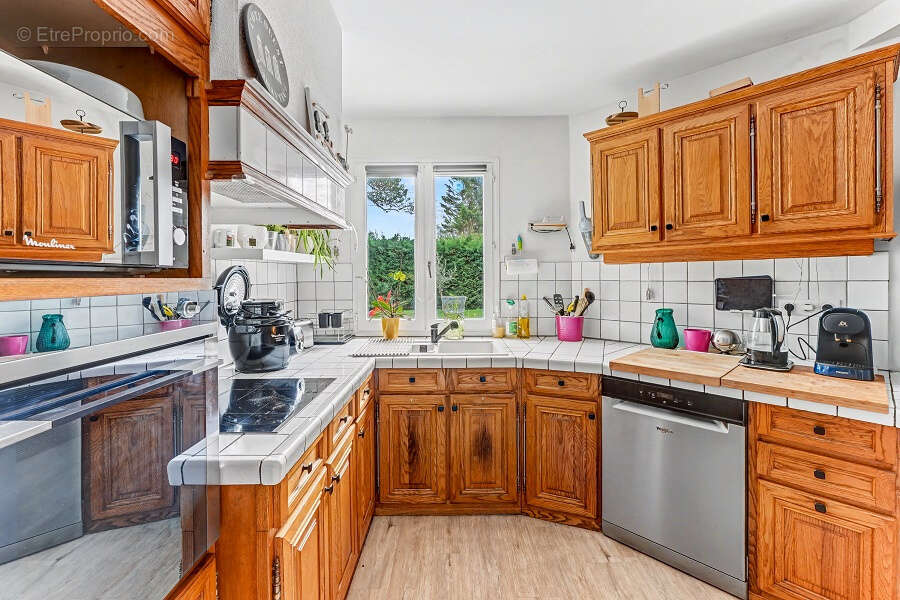 Maison à MONTAIGUT-SUR-SAVE