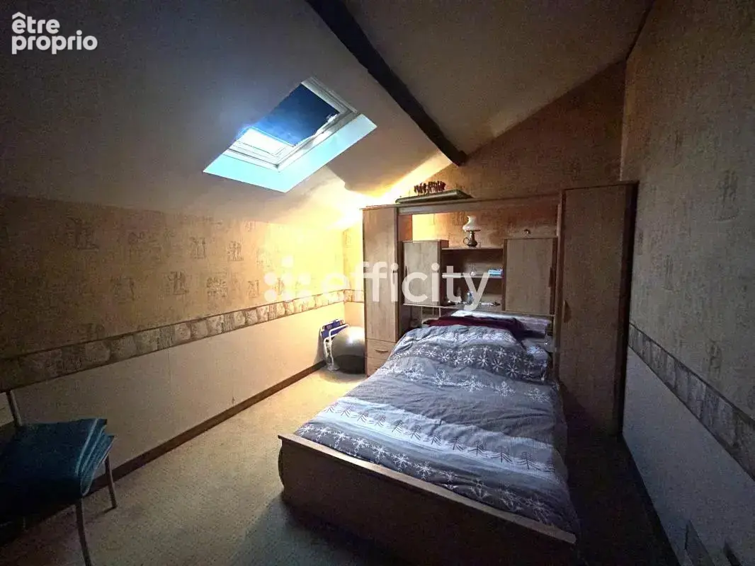Maison 7 pièces 182 m² à vendre à Nanteuil-En-Vallee (16700) - photo 10