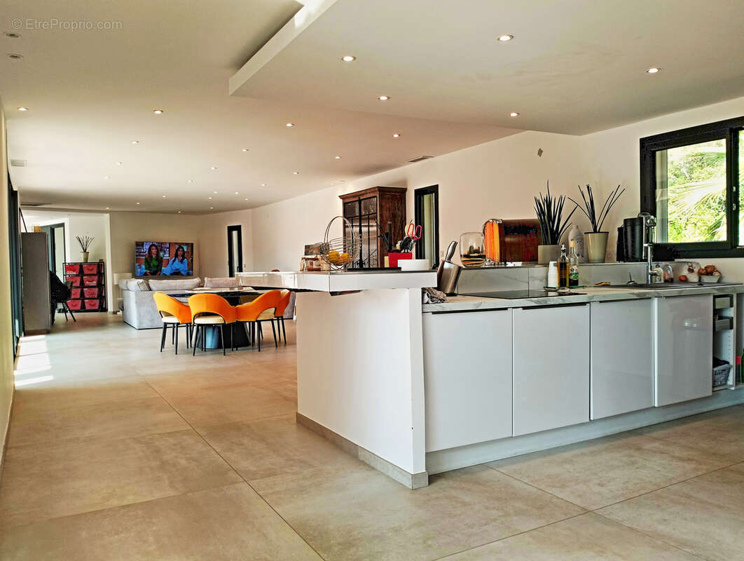 Maison à DRAGUIGNAN