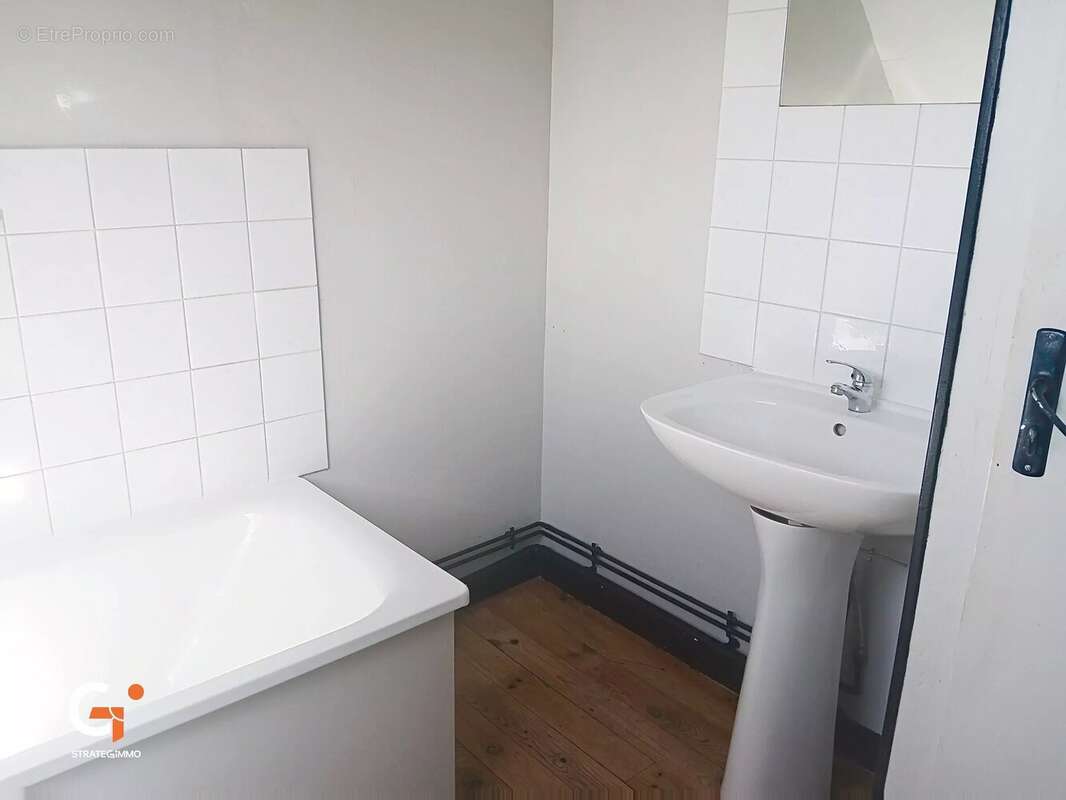 Vallee de la bresle / a vendre pavillon d environ  92 m² - photo 10