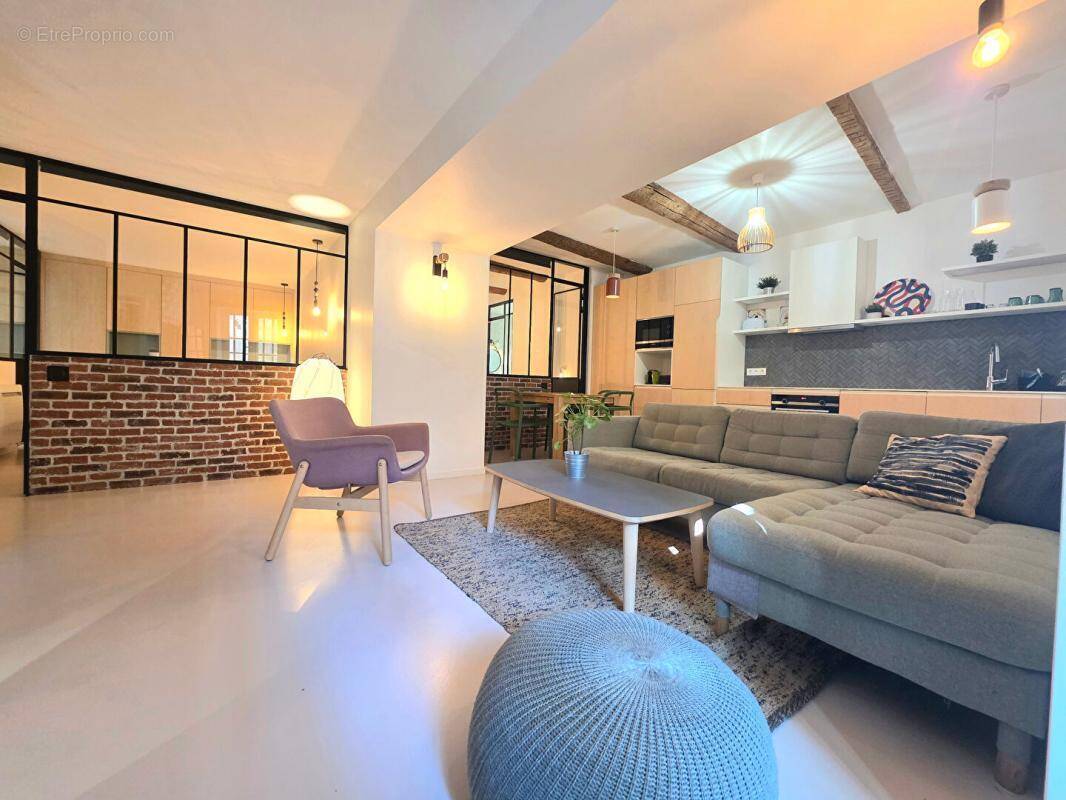 Appartement à LA VALETTE-DU-VAR