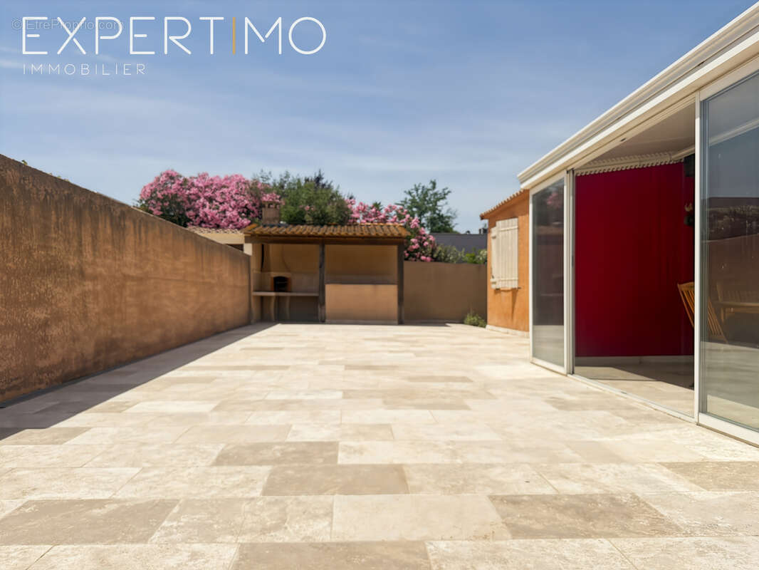 Maison de plain-pied de 114 m2 avec véranda, grand garage de 41 m2 - photo 17