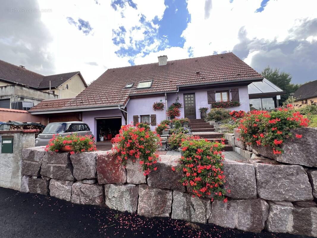 Maison à SAINT-BLAISE-LA-ROCHE