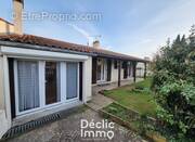 Maison à RUELLE-SUR-TOUVRE