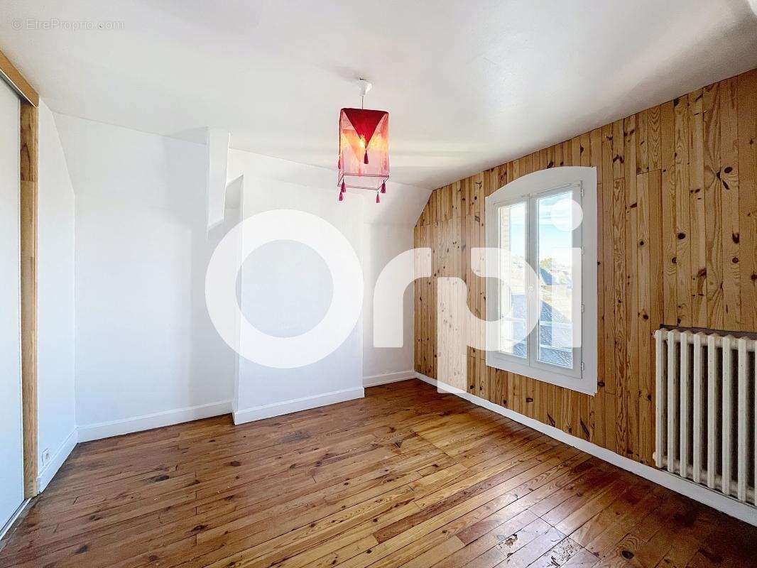 Maison à BRIVE-LA-GAILLARDE