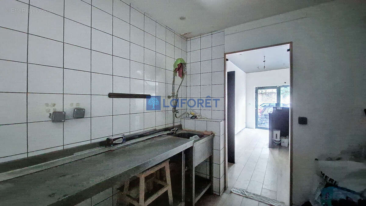 Commerce à MARSEILLE-11E