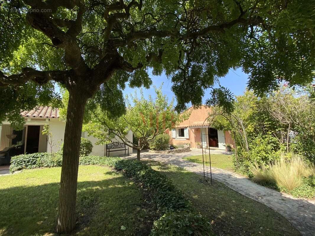 Au calme centre village  charmante villa plain pied - photo 13