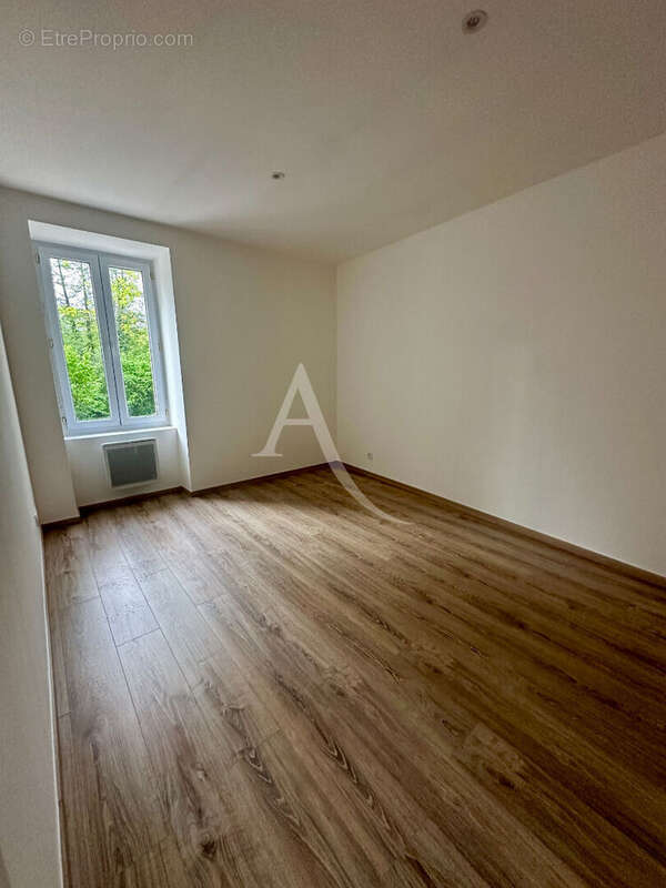 Appartement à NOZAY