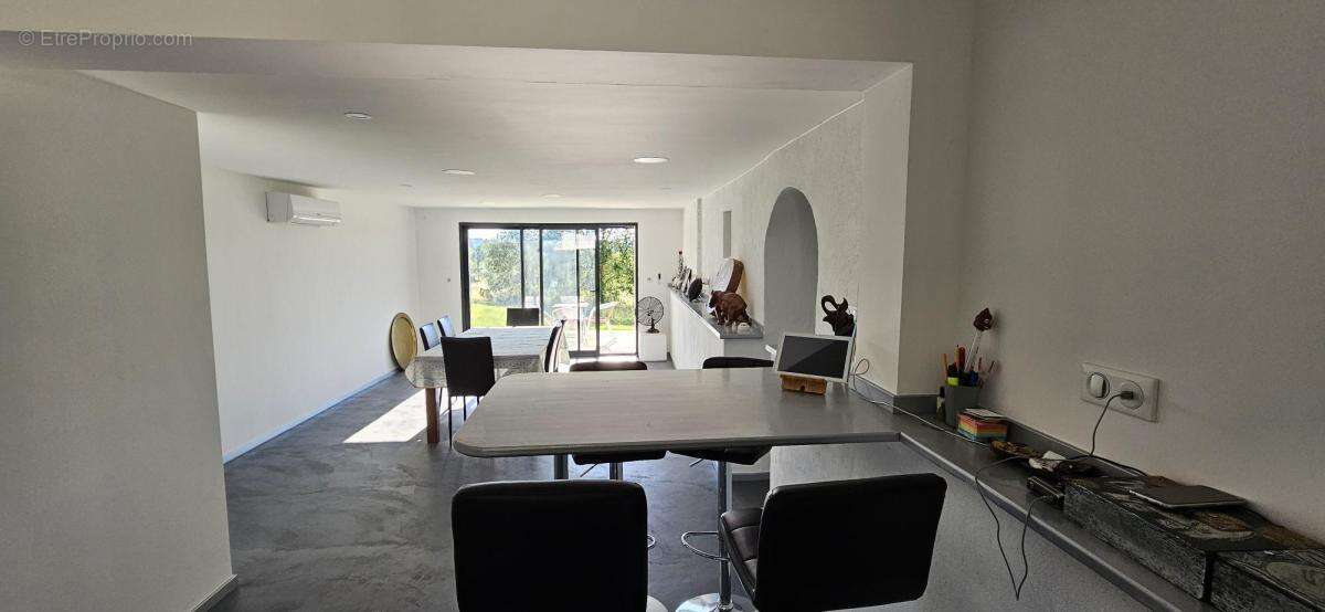 Maison à GRABELS