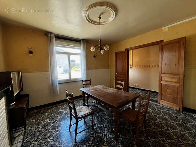 Maison à SAINT-AMAND-LES-EAUX