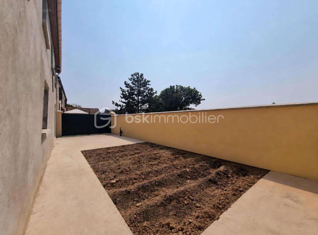 Maison en pierre_ 4 chambres_ jardin ! - photo 17