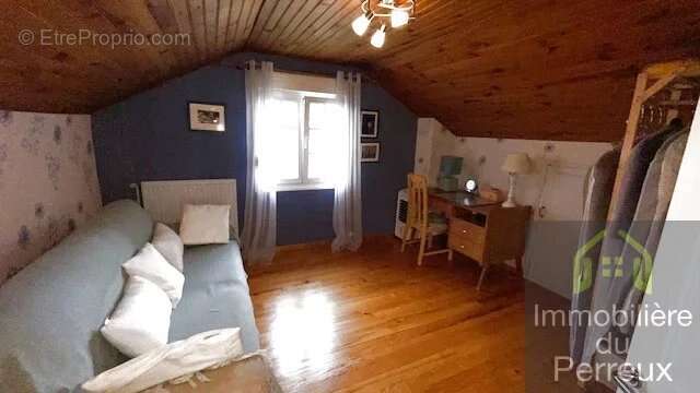 Maison à LE PERREUX-SUR-MARNE