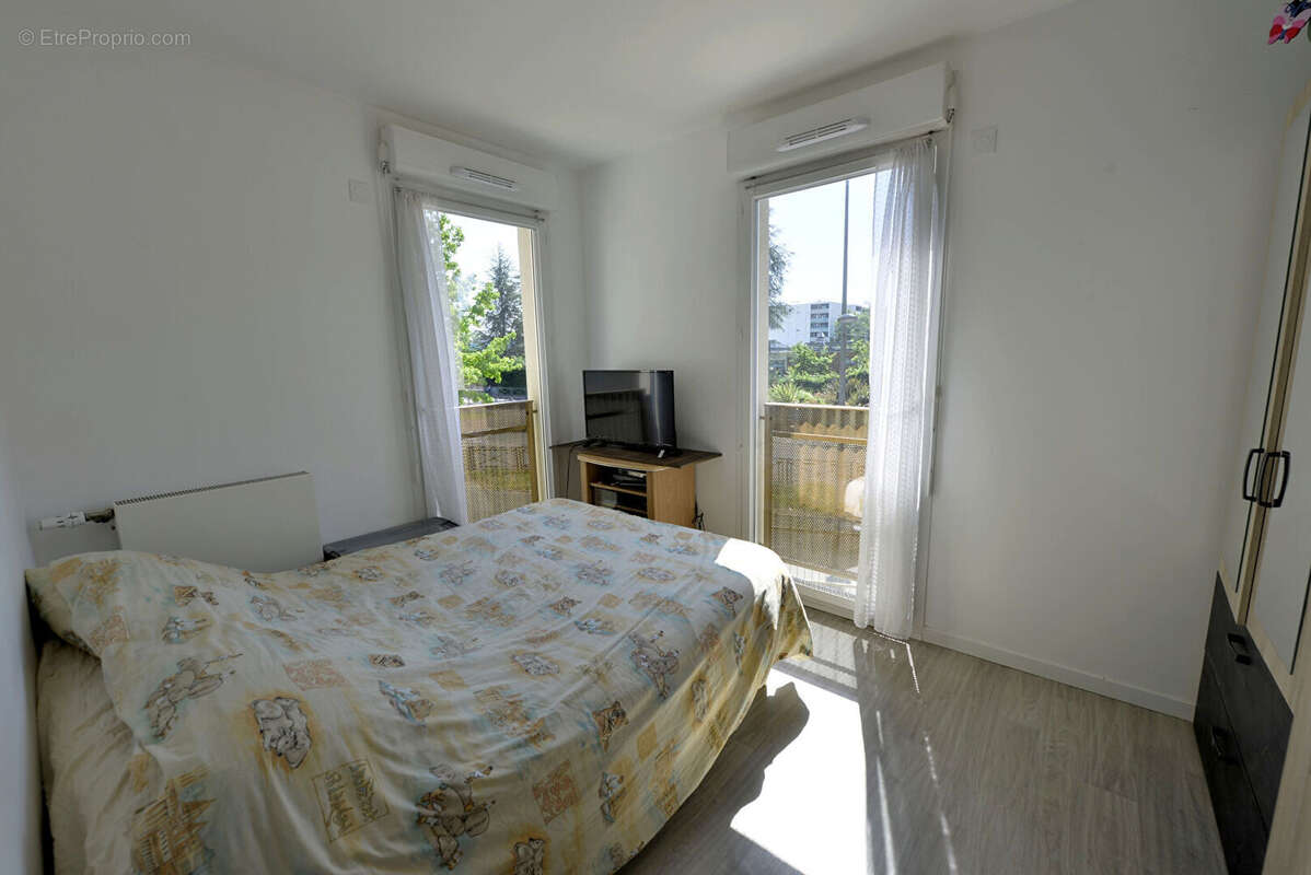 Appartement de 2019 + balcons + parking securise - photo 6