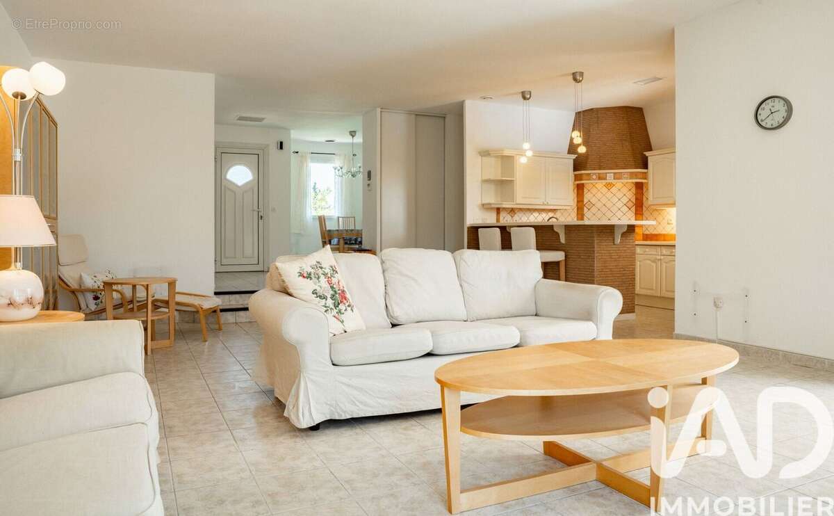 Maison 115 m² à Ventenac-En-Minervois  - photo 3