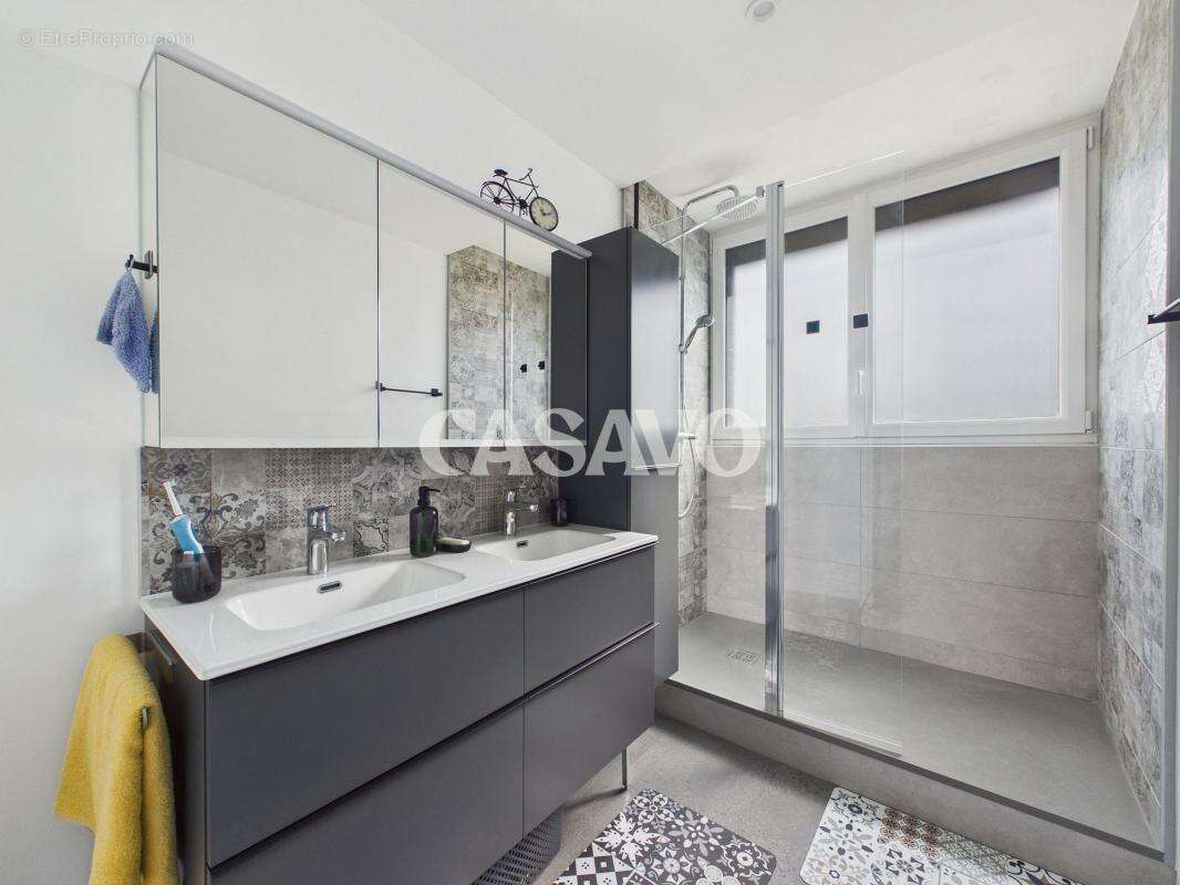 Appartement à CALUIRE-ET-CUIRE
