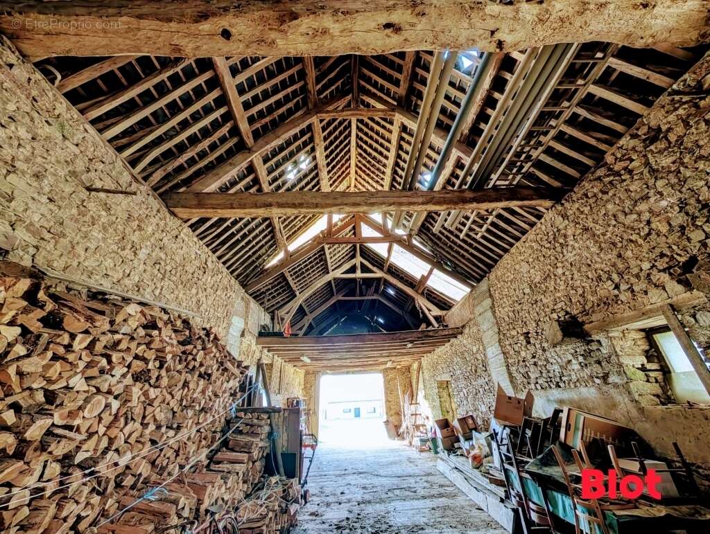 Maison à SAULNIERES