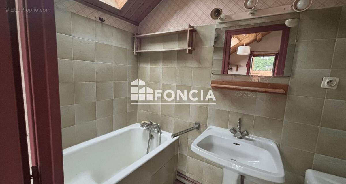 Appartement à AIX-LES-BAINS