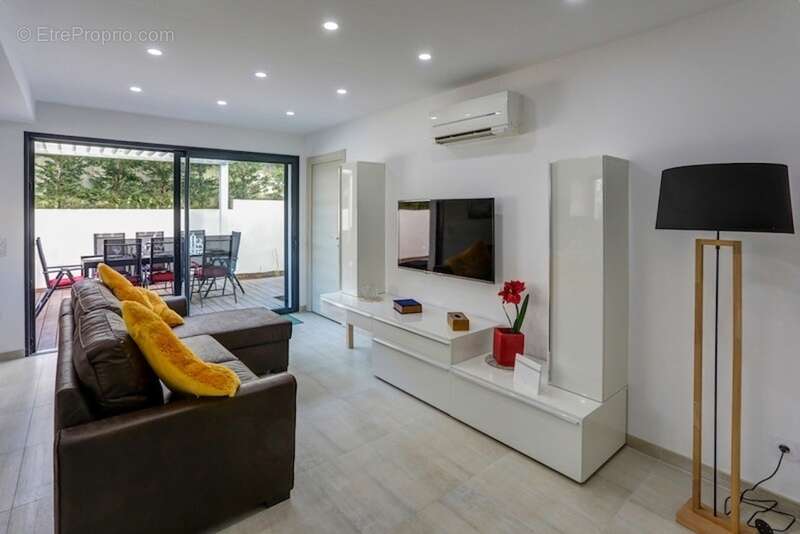 Maison à FREJUS