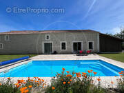 Maison à VILLEFRANCHE-DE-LONCHAT