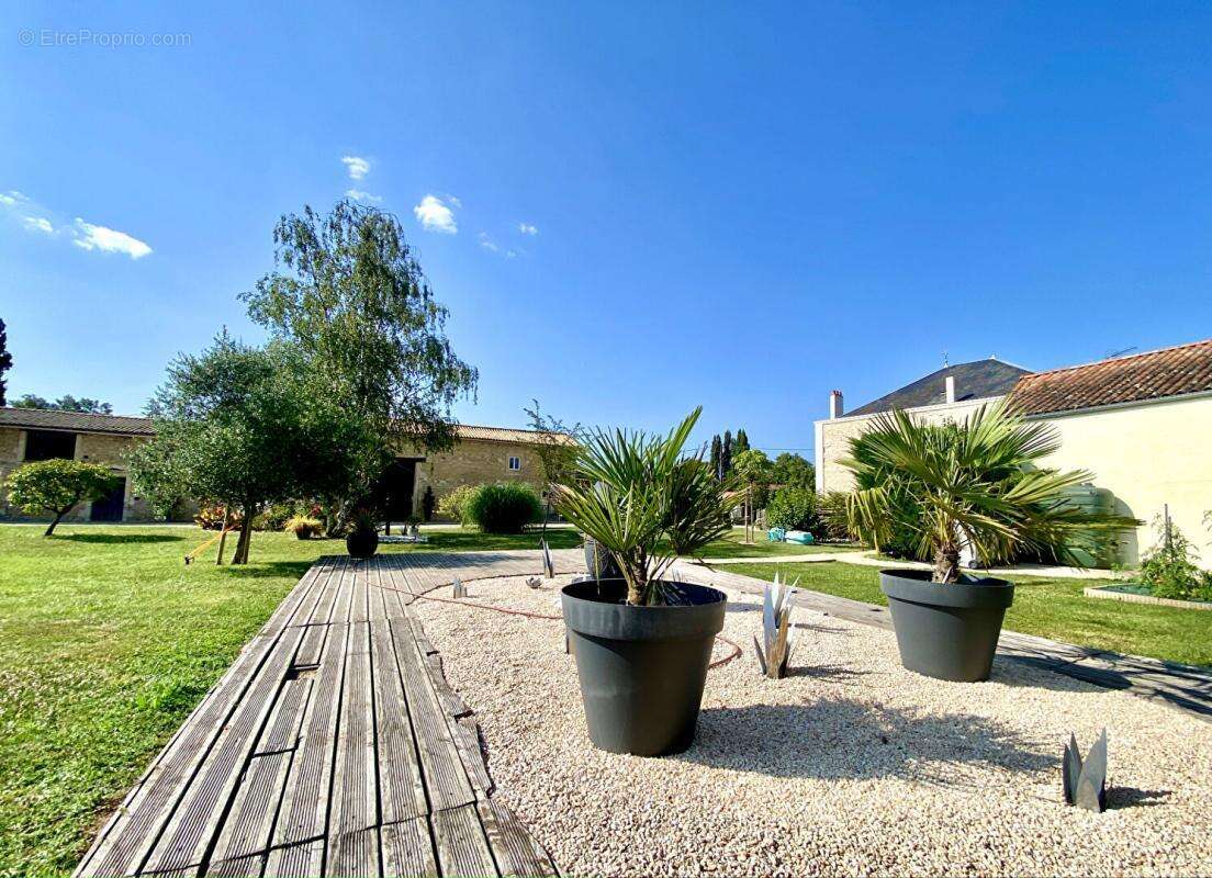 Maison à SAINT-MAIXENT-L&#039;ECOLE