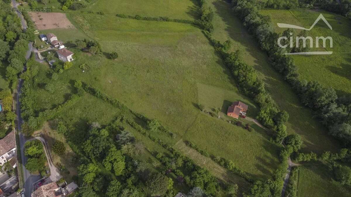 Terrain à CORDES-SUR-CIEL
