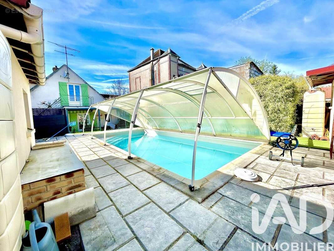 Photo 4 - Maison à SERGINES