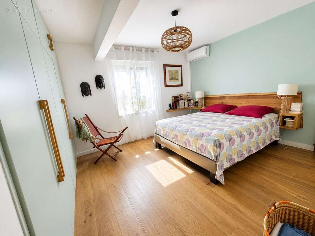 Appartement à SAINT-DENIS