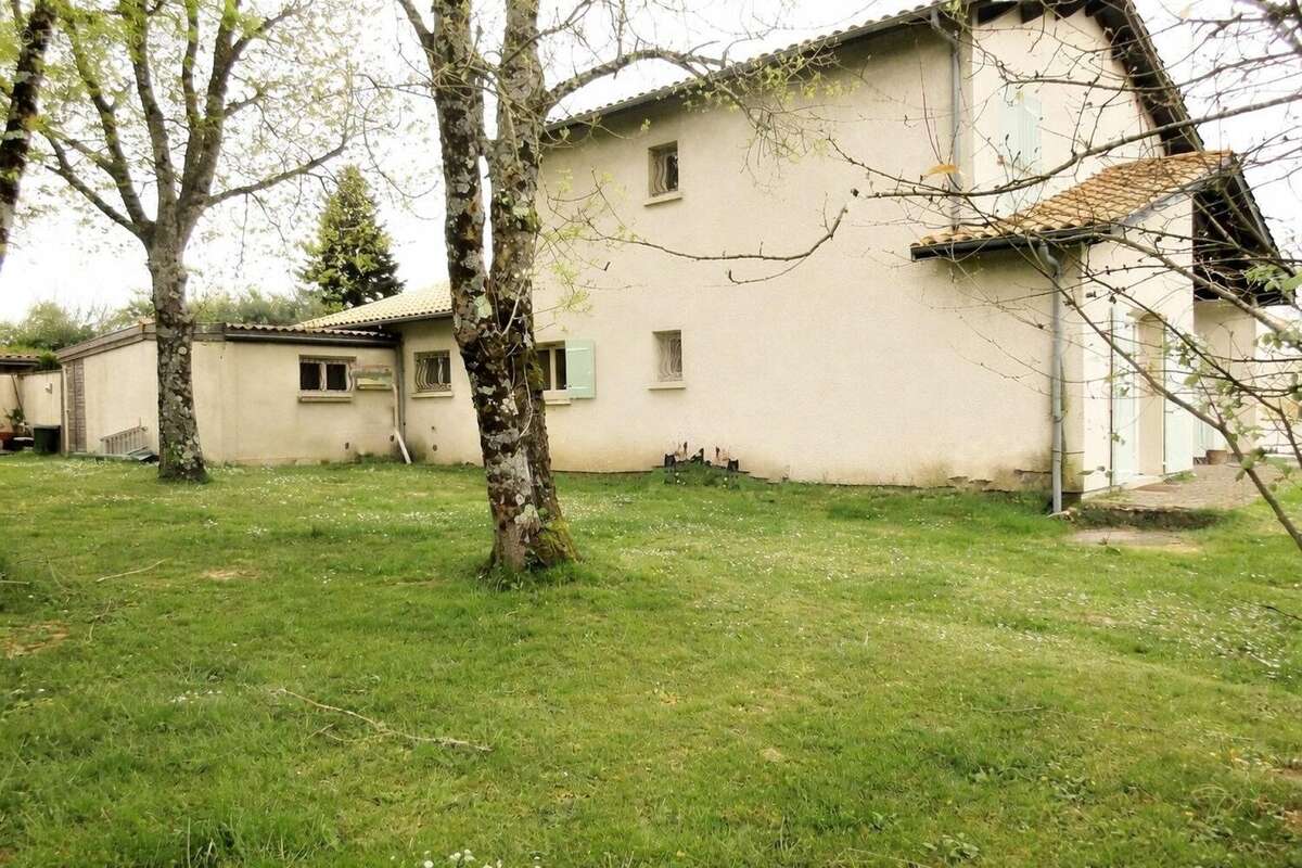 Maison 165 m² à Comps  - photo 6