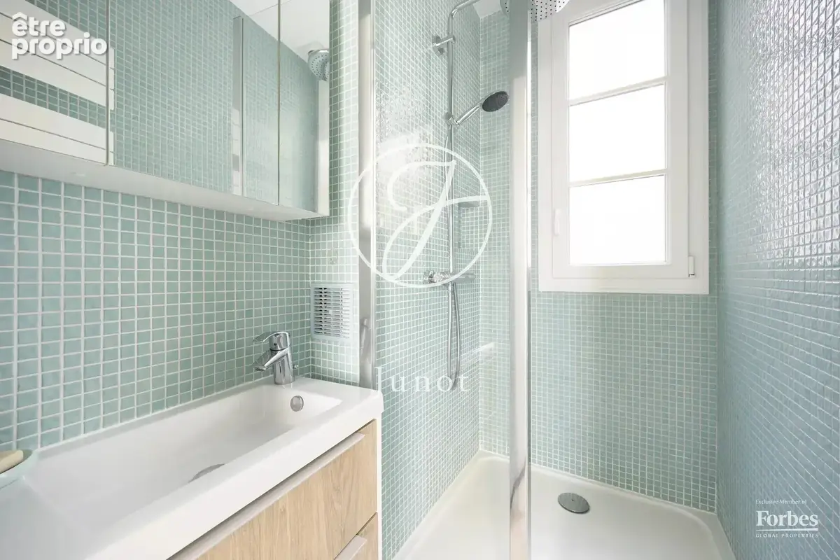 Paris 7e - GROS CAILLOU / BOSQUET - Appartement - 4 pièces - 106,21m² Carrez - 107,47m² au sol - 2 chambres - Vues sur monument - photo 20